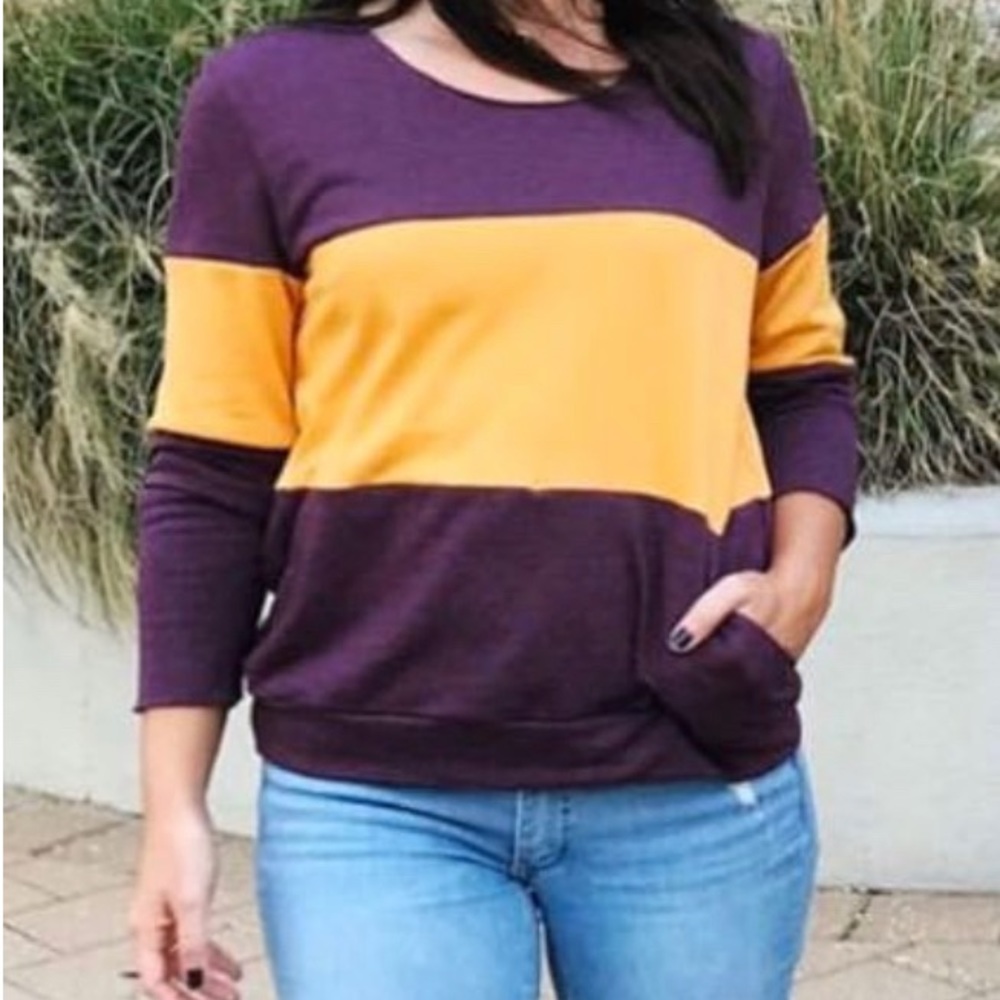 Sweatshirt